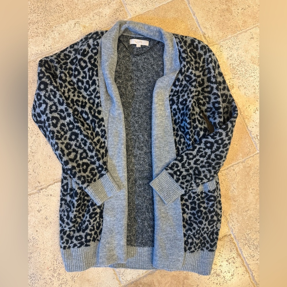 Loft cardigan